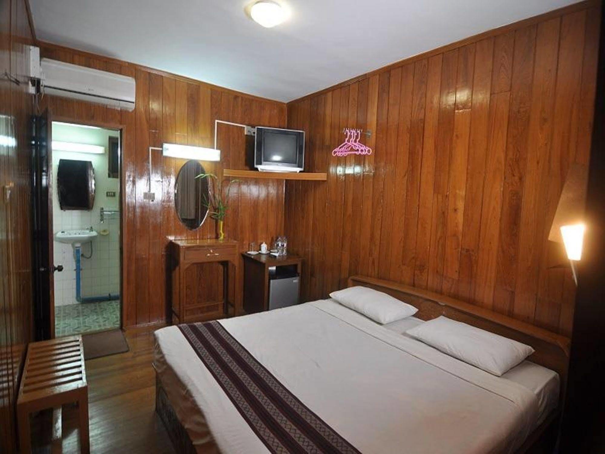 باغان Green Land Motel المظهر الخارجي الصورة